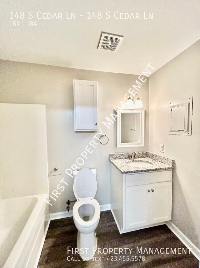 Building Photo - 1Bed/1Bath Apartment in Ft O!: Central AC,...