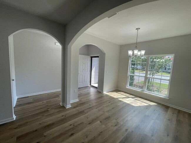 Building Photo - 56 Lilly Bell Ln