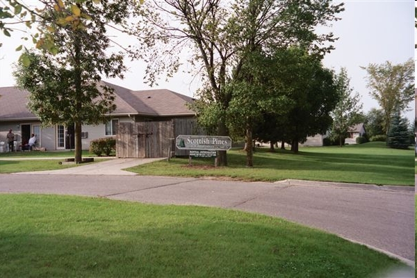 Foto del edificio - Scottish Pines Senior Apts