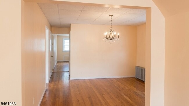 Building Photo - 90 Rossiter Ave