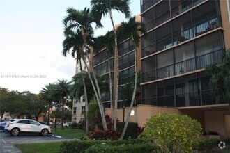 Building Photo - 3821 Environ Blvd