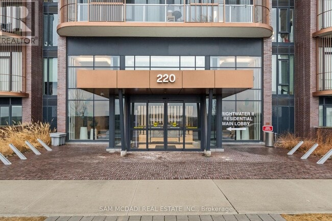 Building Photo - 220 Missinnihe Wy