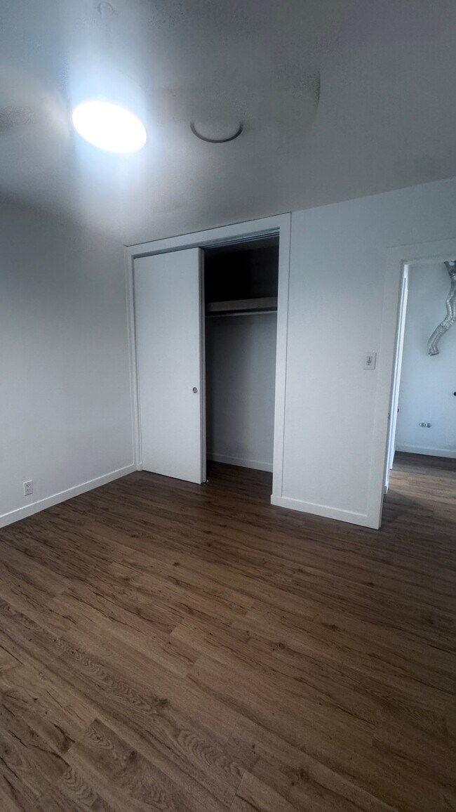 Foto del edificio - 8102 McKinley Ave