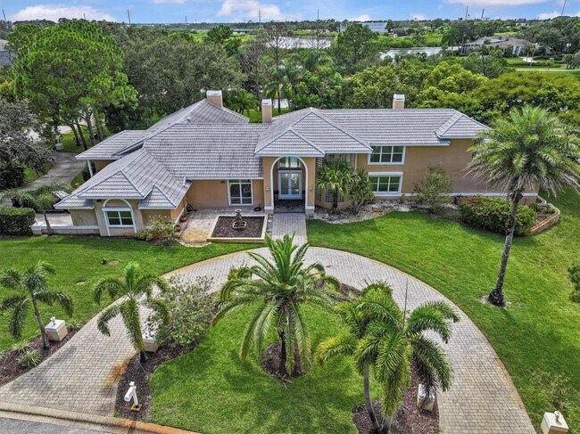 Foto del edificio - 1520 Jade Ln