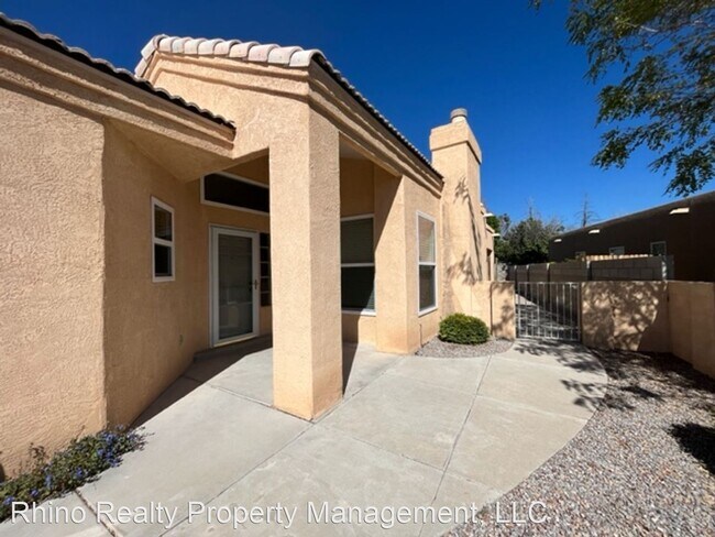 Foto del edificio - 3 br, 2 bath House - 10128 Arroyo Crest Dr NW