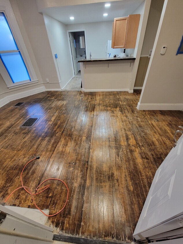 Foto principal - 833 Leray St