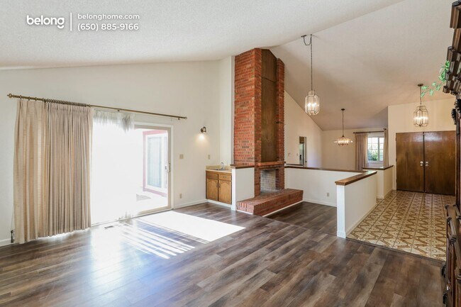 Building Photo - 35617 Gleason Ln