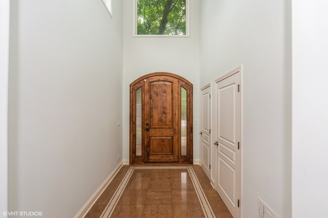 Foto del edificio - 401 Beverly Dr