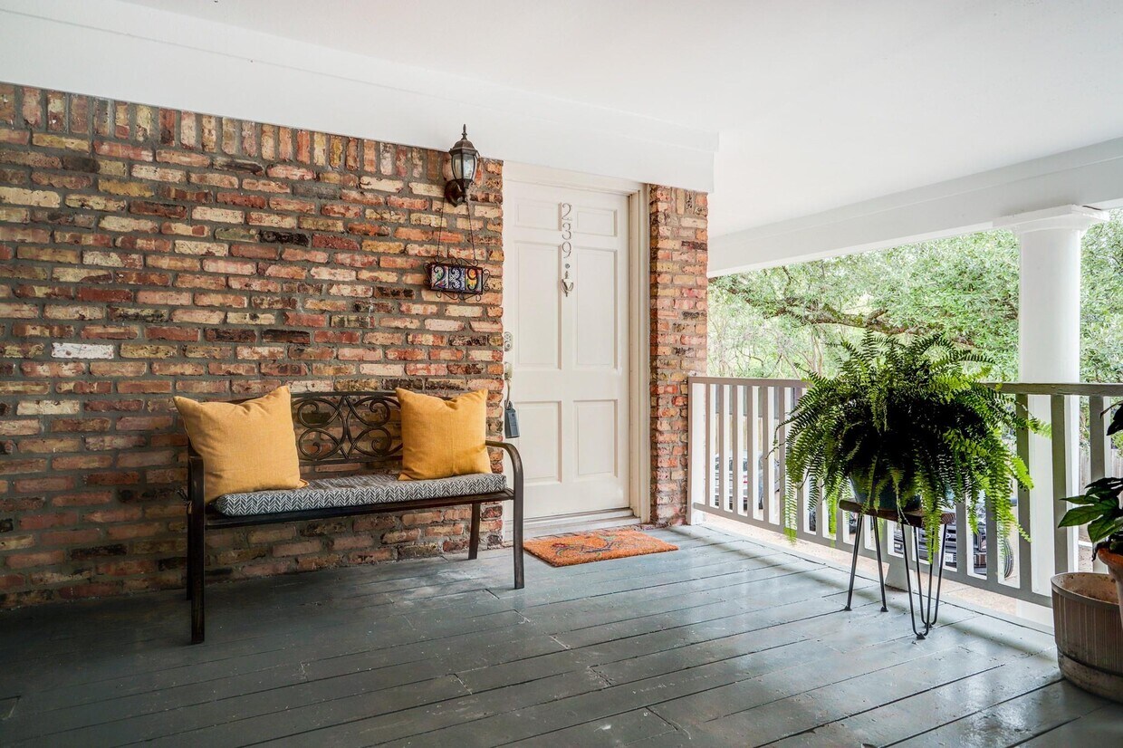 Foto principal - 4040 San Felipe St