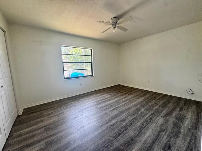Building Photo - 1809 Bronson Dr