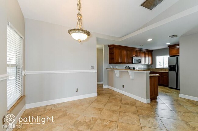 Foto del edificio - 3 br, 2 bath House - 1804 Beach Pkwy W UNIT