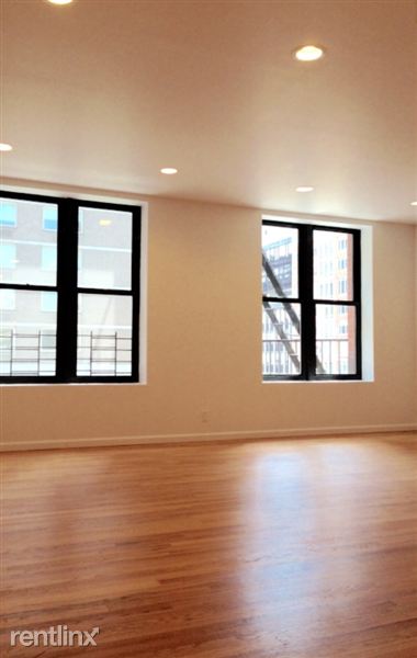 Building Photo - 115 W 25th St