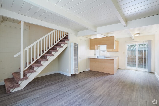 Interior Photo - Park Manor