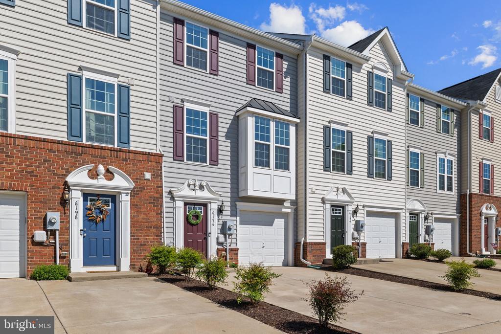 Foto principal - 6196 Willow Pl