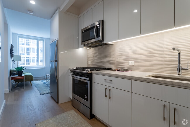 Kitchen - Ocean Drive