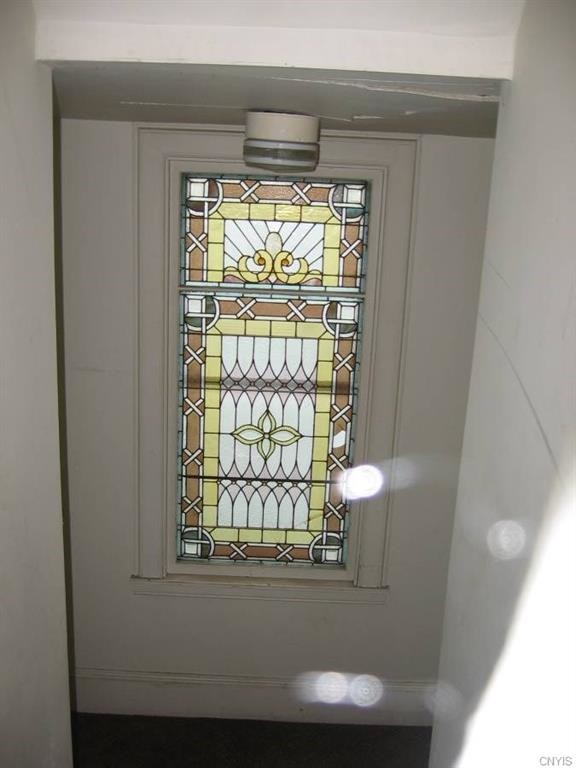 Building Photo - 119 Victoria Pl