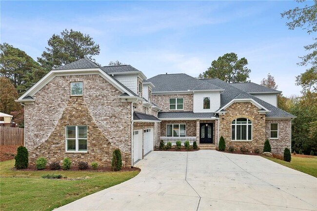 Foto del edificio - 3750 Robinson Rd NE