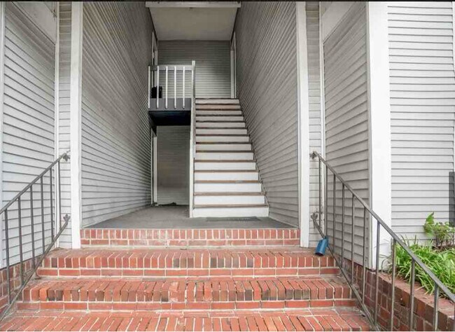 Building Photo - 314 Washington St