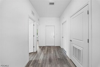 Building Photo - 4718 29th St SW