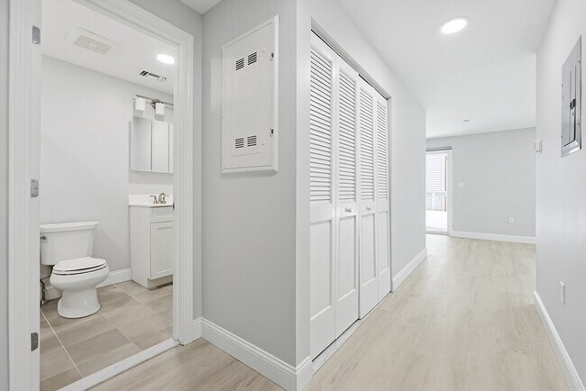 Foto del edificio - 212 Franklin Crossing Rd