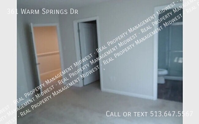 Foto del edificio - 361 Warm Springs Dr