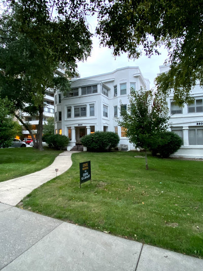 Exterior - Grand Manor Apartments