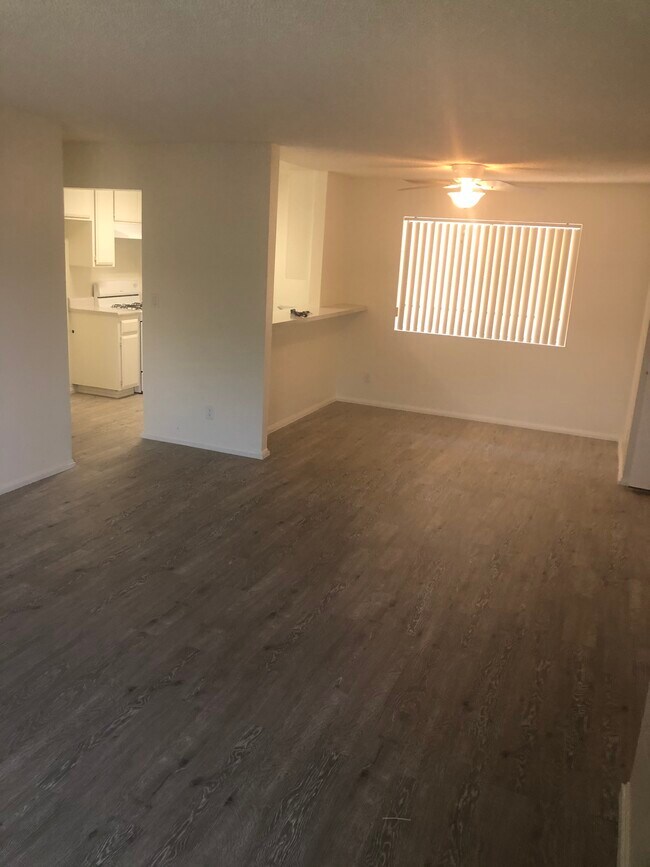 Foto del edificio - 340 Burchett St