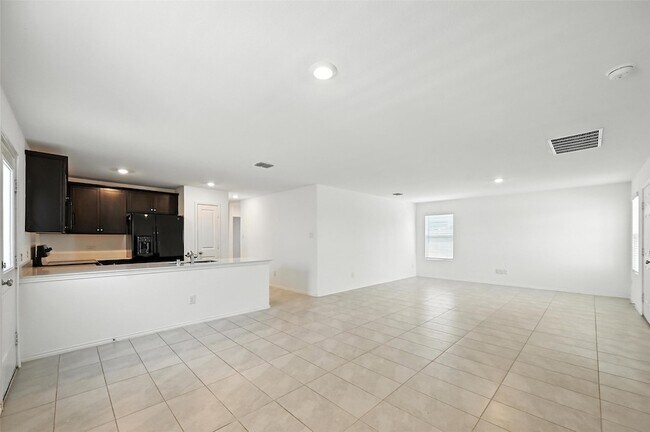 Foto del edificio - 208 Rubylace Dr