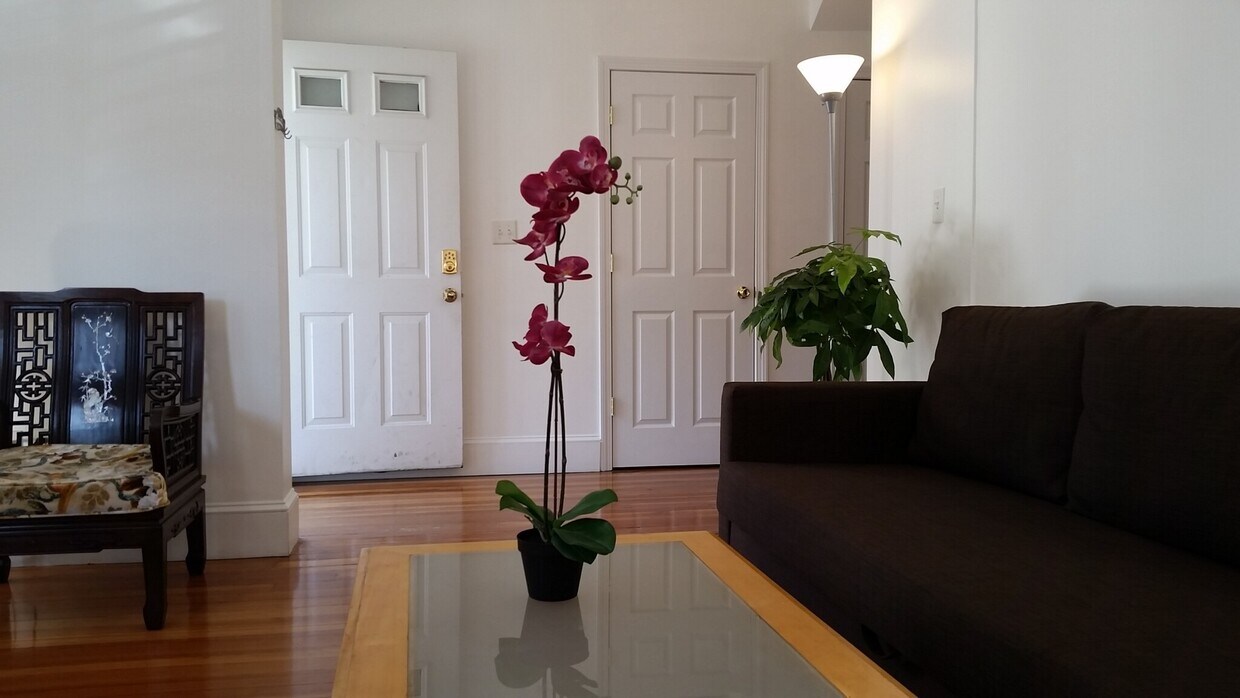 27 Brackett St Unit 1, Boston, MA 02135 27 Brackett St Boston, MA