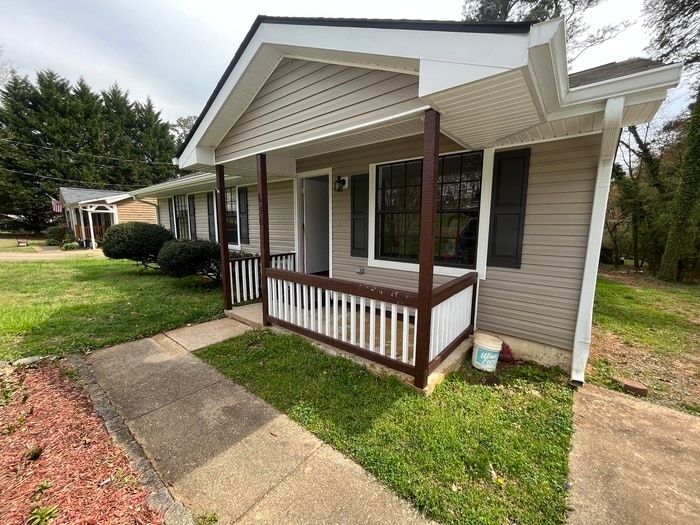 Primary Photo - Ranch Home Available now!