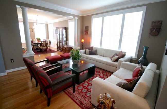 Foto del edificio - 42654 Frontier Dr