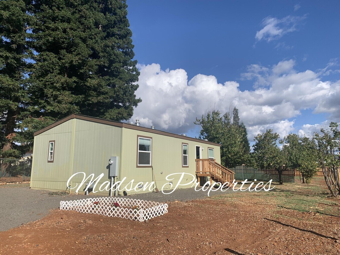 Primary Photo - 6020 Sawmill Rd