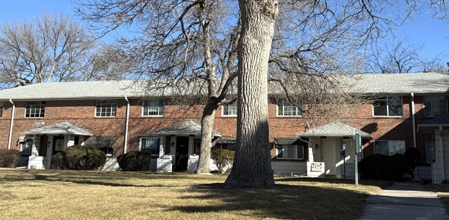 Photo - 1440 Galena St Townhome