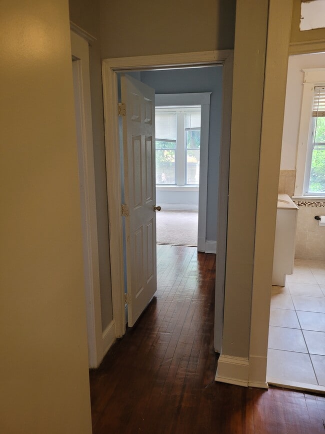 BD RM #4 & HALL BATH2 - 4207 7th St NW