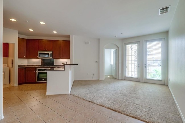 Open Kitchen/Living Room - 3950 Ohio St