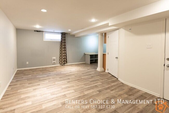 Building Photo - Pet Friendly Basement Suite with Garage, Utilities Included