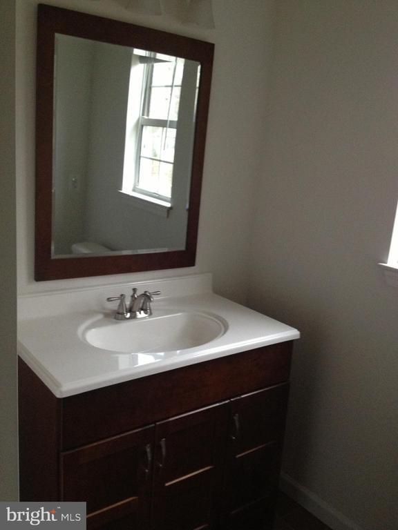 Foto del edificio - 236 Meadow View Ln
