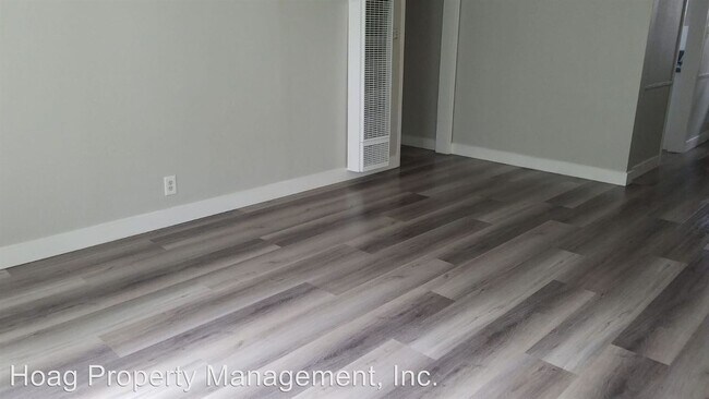 Building Photo - 4321 Elm Ave