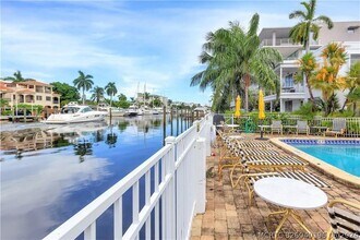 Building Photo - 125 Isle of Venice Dr