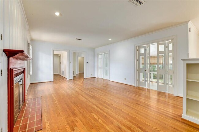 Foto del edificio - 3415 Windsor Rd