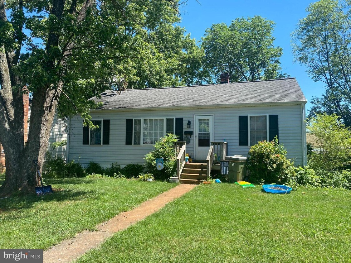 358 Williams Dr, Orange, VA 22960 House Rental in Orange, VA