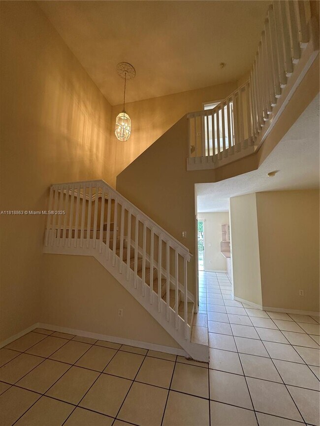 Foto del edificio - 10869 SW 88th Terrace
