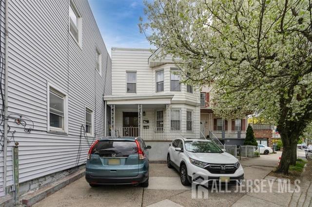 Foto del edificio - 1012 Paterson Plank Rd
