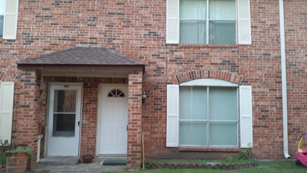 Primary Photo - 2207 Bauer Dr