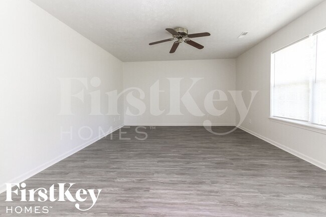 Foto del edificio - 1573 Winding Creek Trail