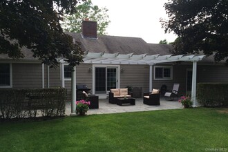 Building Photo - 56 Seaman Rd