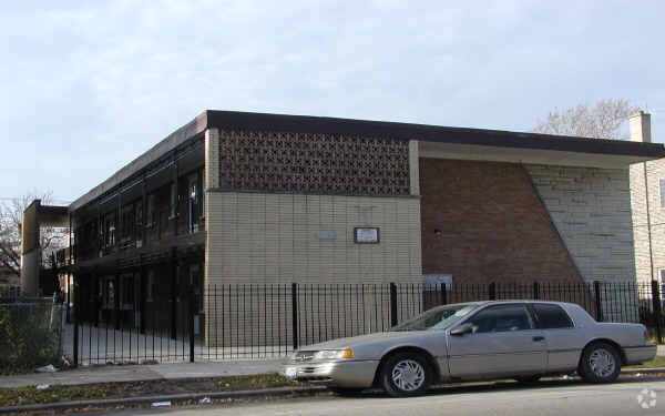 Foto del edificio - 2332 S Central
