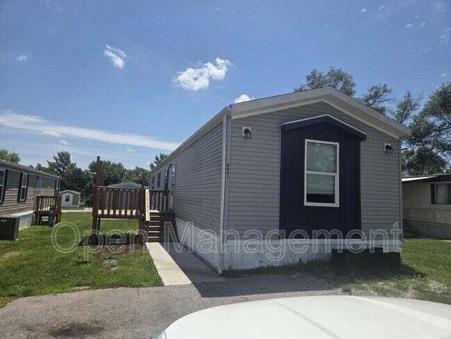 Foto del edificio - 8701 NE 107th Pl