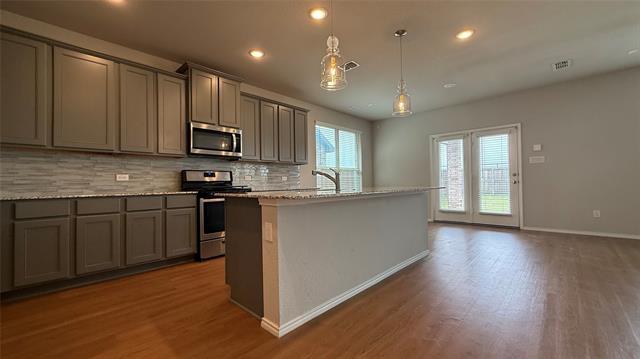 Building Photo - 721 McAdoo Dr