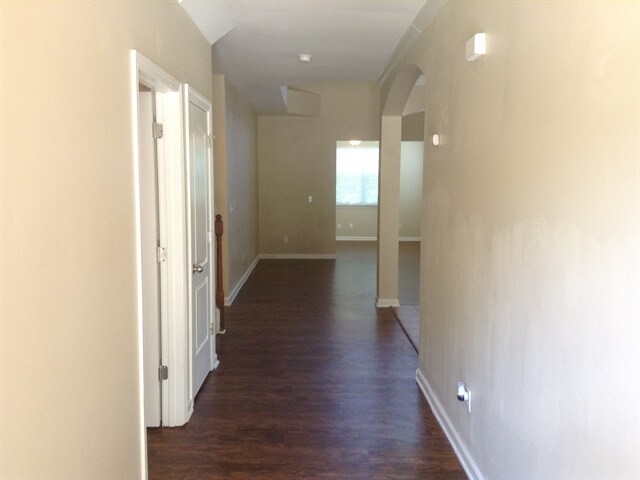 Foto del edificio - 14523 Lyon Hill Ln